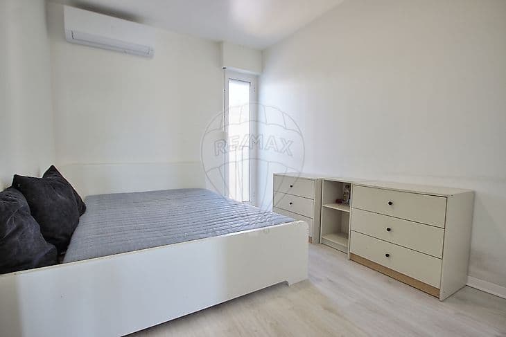 Apartamento T2 à venda em Amora, Seixal, foto 12