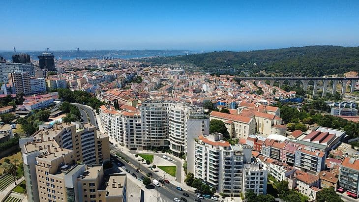 Duplex T5 de luxo à venda em Campolide, Lisboa, foto 47