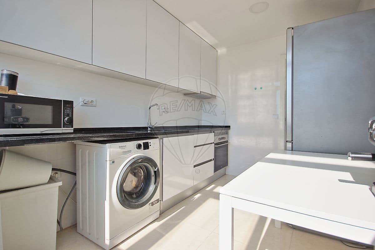 Apartamento T2 à venda em Amora, Seixal, foto 6