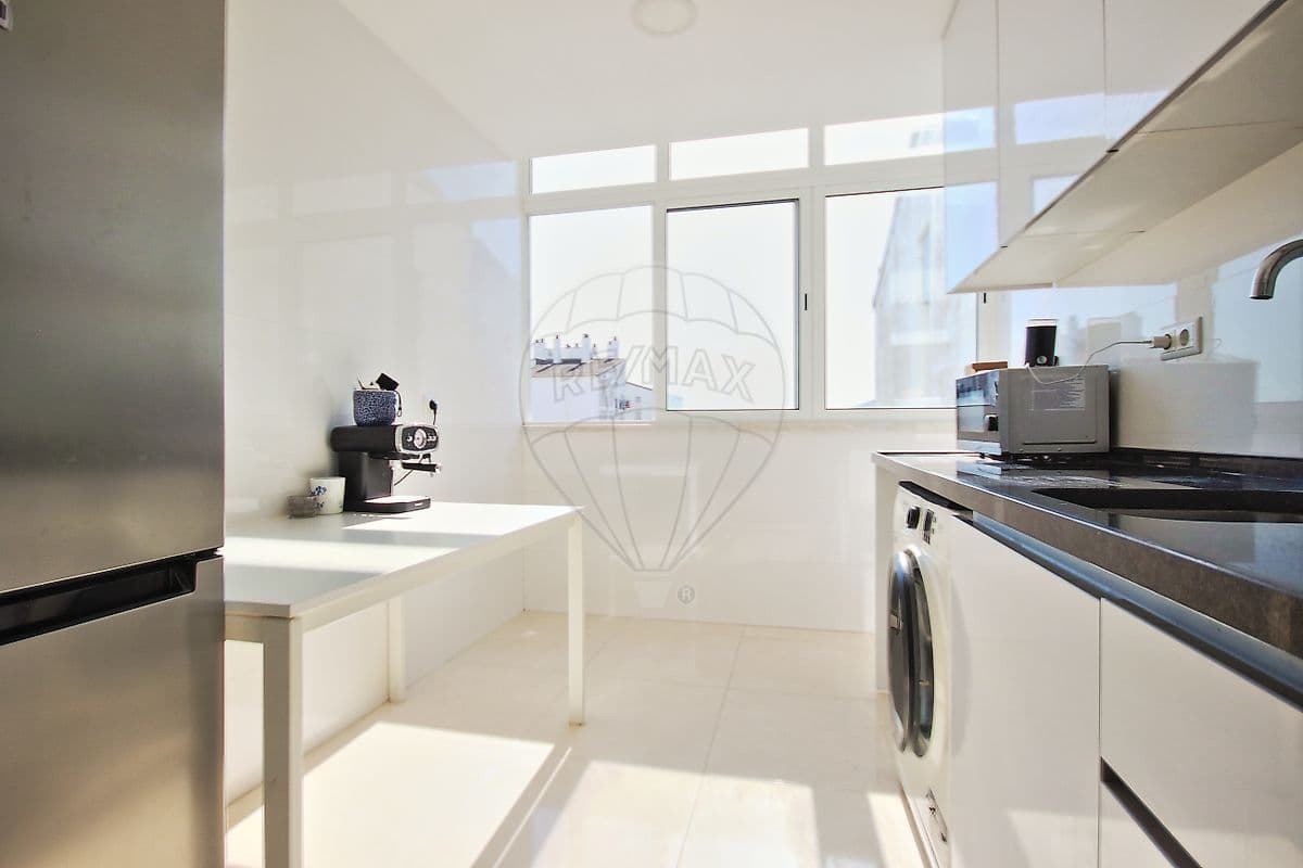 Apartamento T2 à venda em Amora, Seixal, foto 7