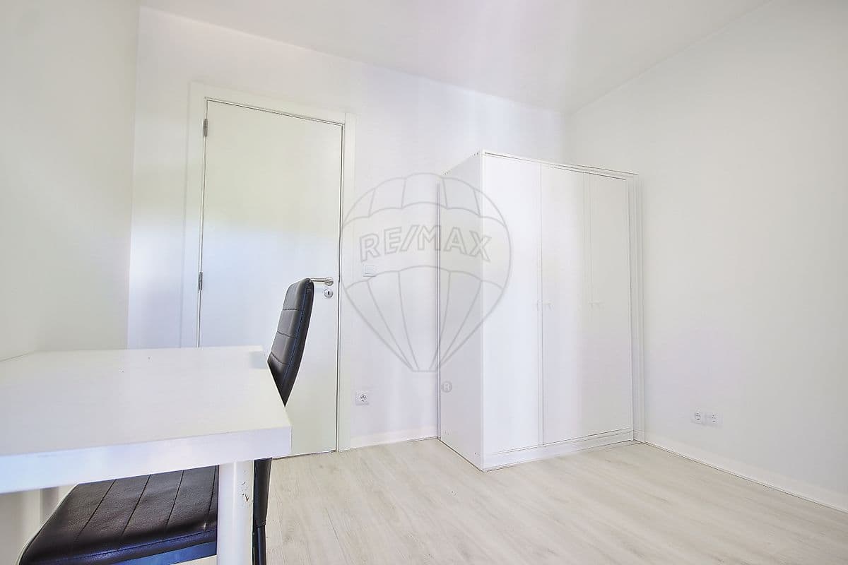 Apartamento T2 à venda em Amora, Seixal, foto 14
