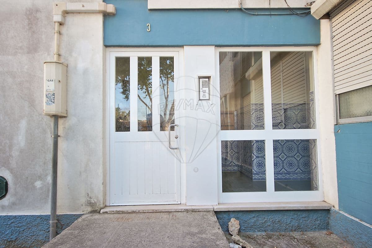 Apartamento T2 à venda em Amora, Seixal, foto 19