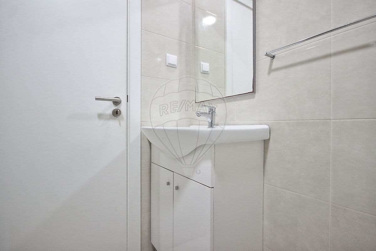 Apartamento T2 à venda em Amora, Seixal, foto 9