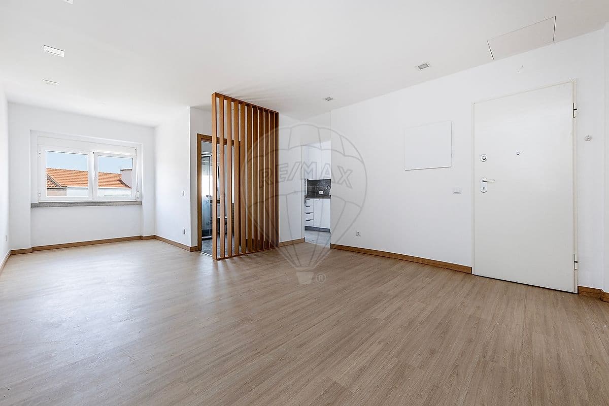 Apartamento T2 para arrendar em Moscavide e Portela, Loures, foto 2