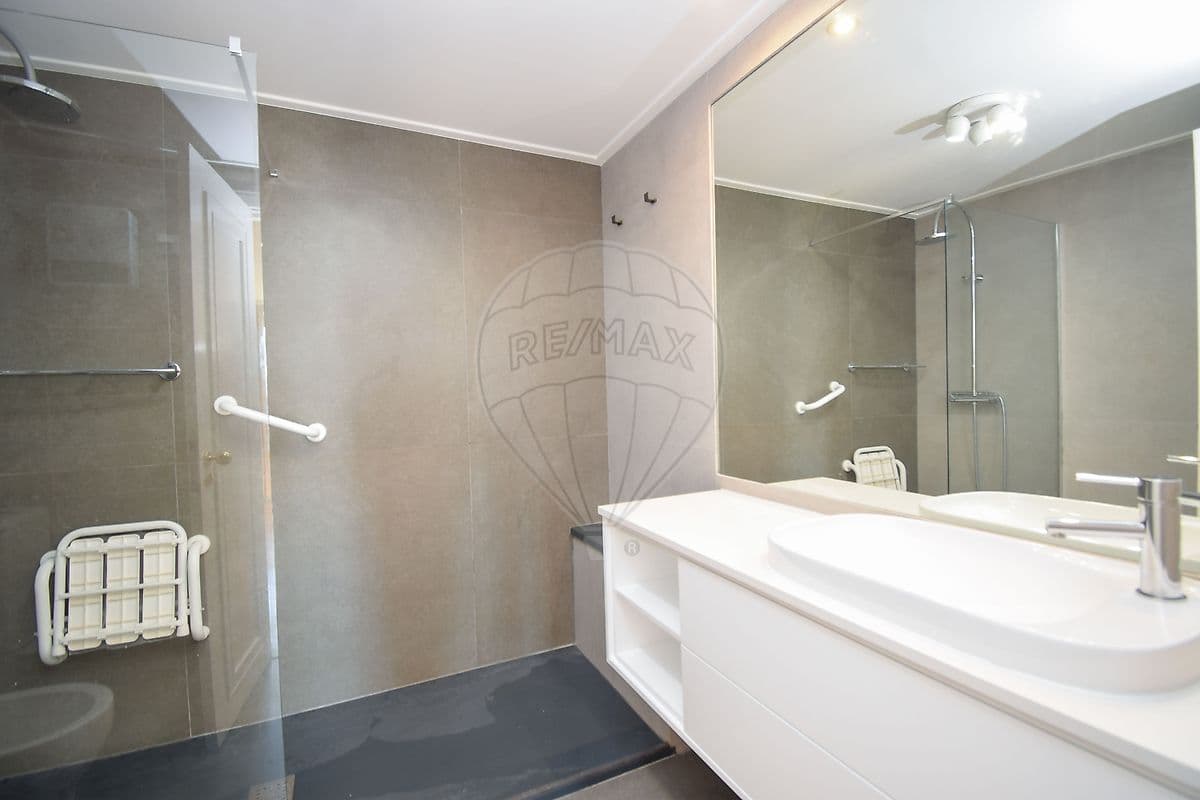 Duplex T5 de luxo à venda em Campolide, Lisboa, foto 25