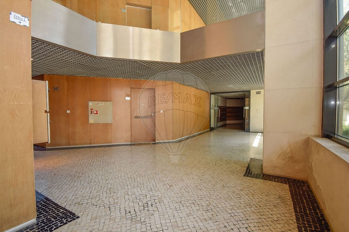Duplex T5 de luxo à venda em Campolide, Lisboa, foto 41