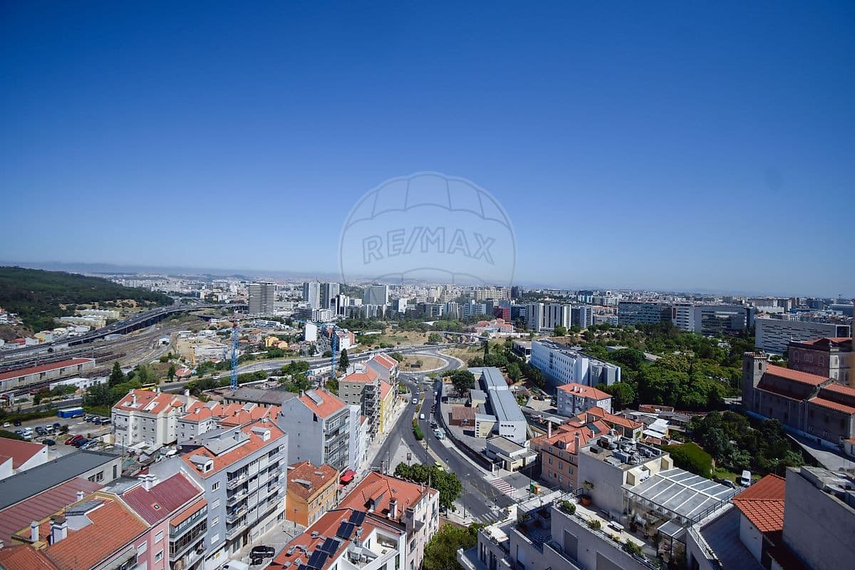 Duplex T5 de luxo à venda em Campolide, Lisboa, foto 32