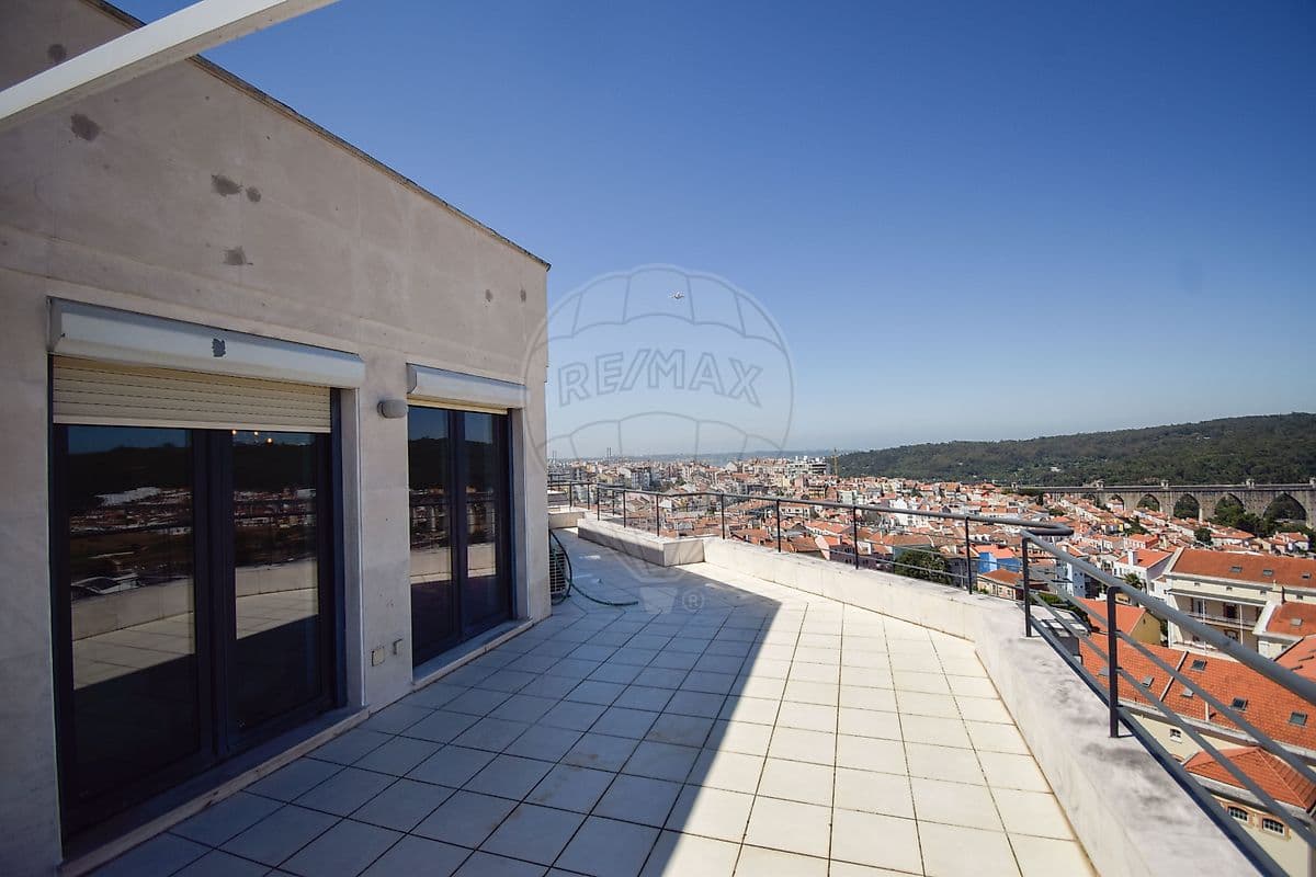 Duplex T5 de luxo à venda em Campolide, Lisboa, foto 30