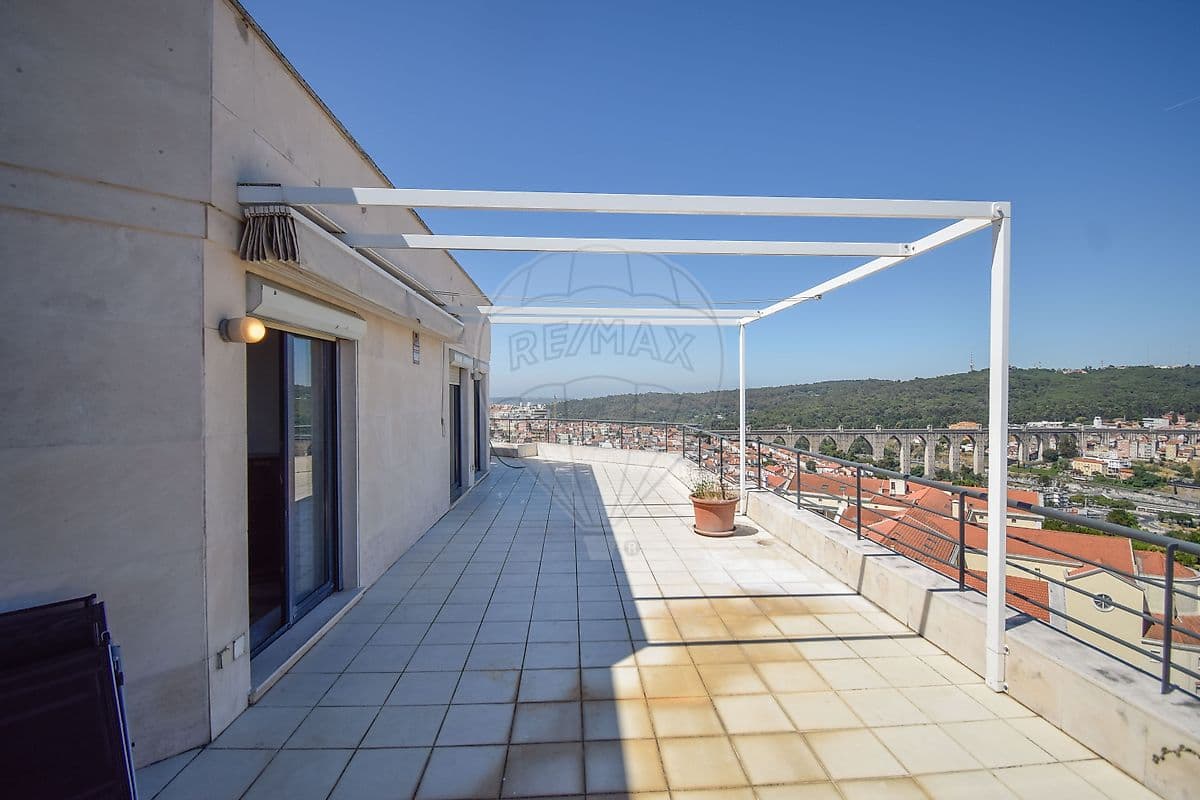 Duplex T5 de luxo à venda em Campolide, Lisboa, foto 26
