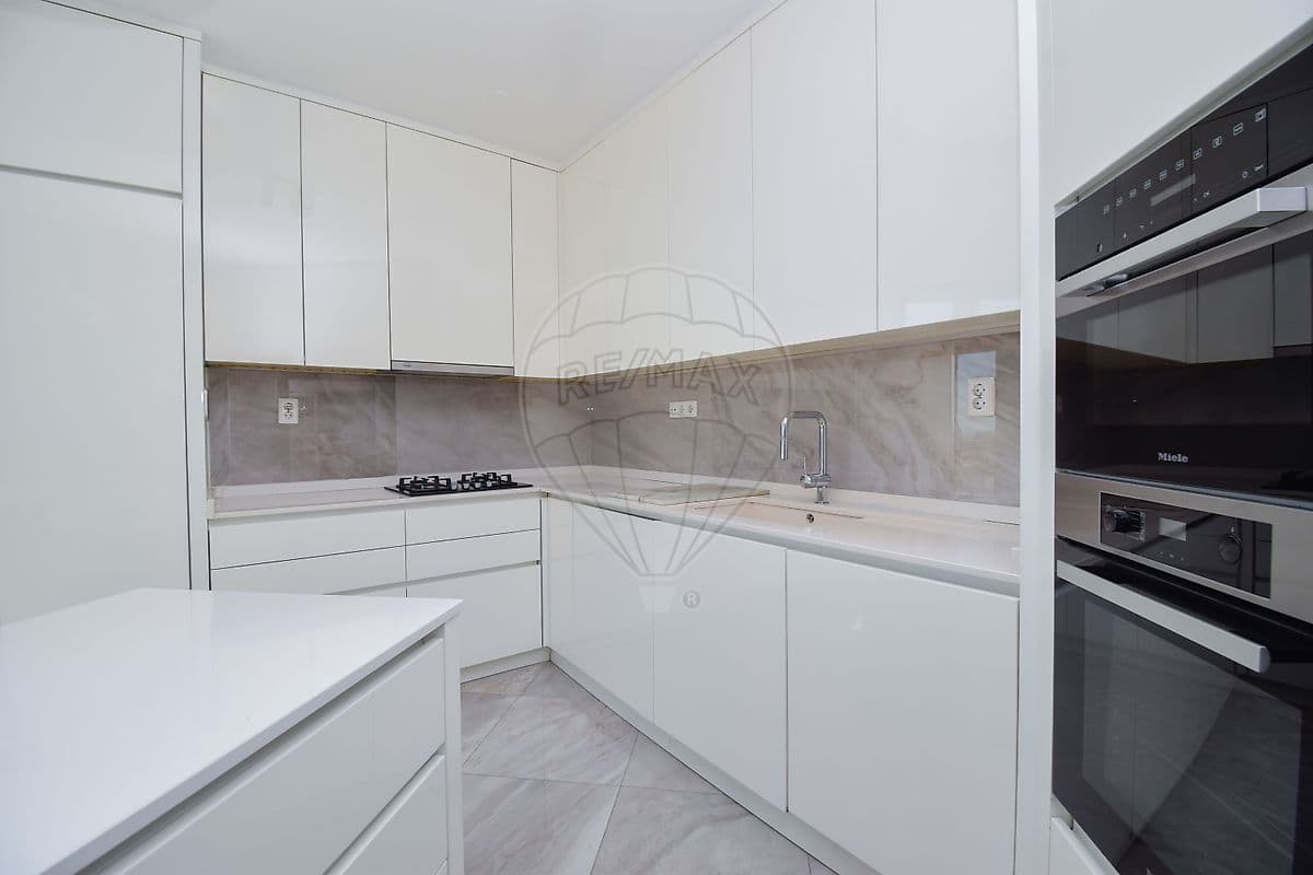 Duplex T5 de luxo à venda em Campolide, Lisboa, foto 38