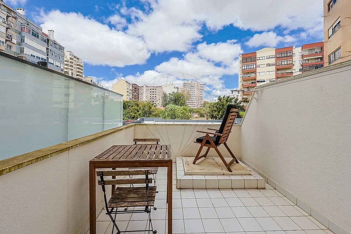 Apartamento T1 para arrendar em São Domingos de Benfica, Lisboa, foto 23
